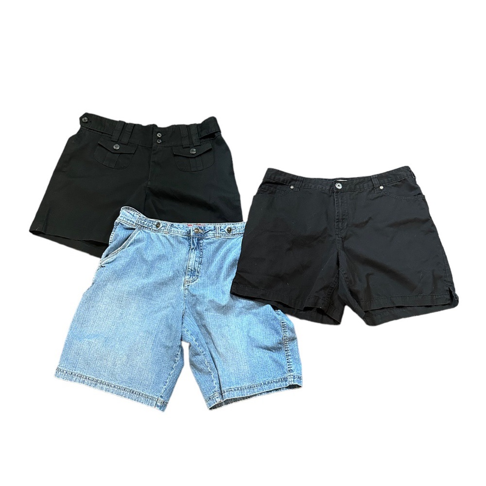 Women’s Shorts Lot Of 3 Black & Blue Jean Faded Glory Cotton Lee Riders sz 16